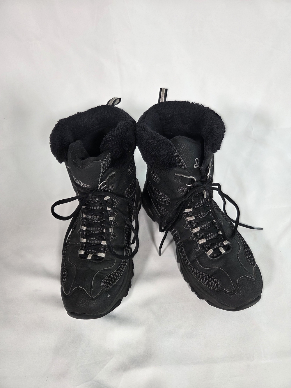 Skechers D'Lites Bomb Cyclone Waterproof Winter Boots | US 10